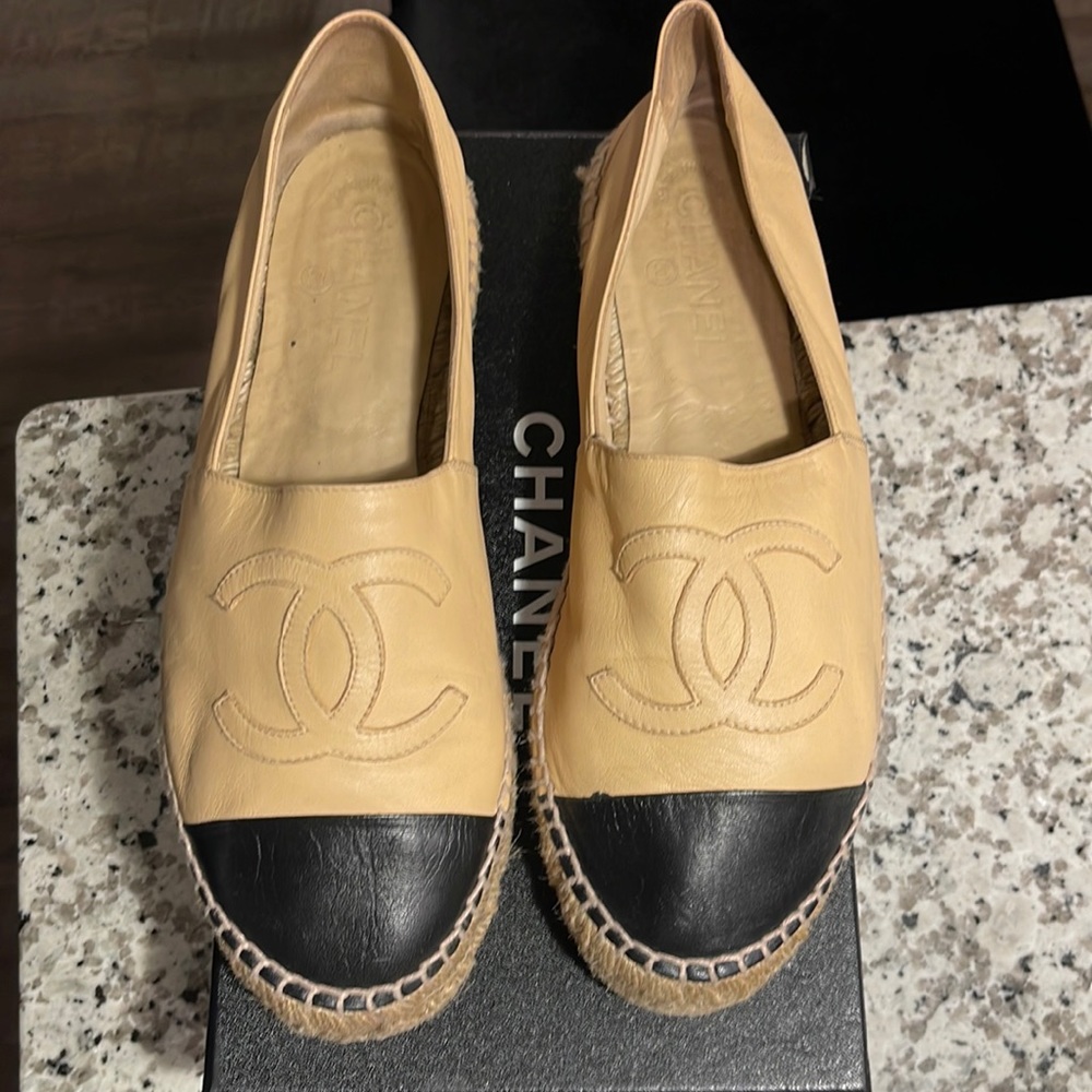 Chanel espadrille flats beige/black size 40